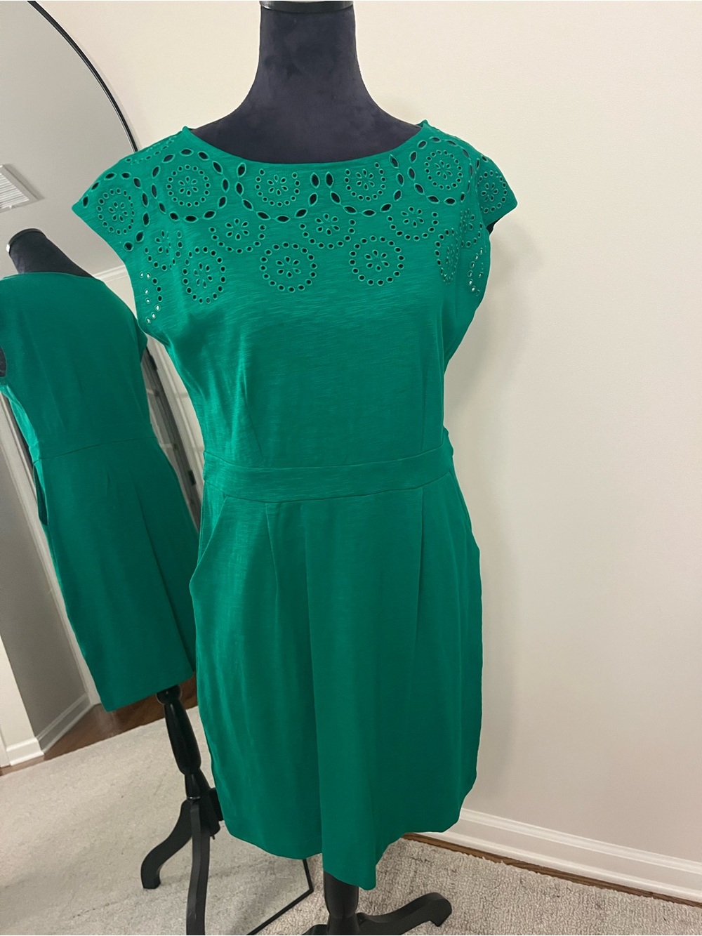 Boden Emerald Green Eyelet Yoke Cap Sleeve Dress